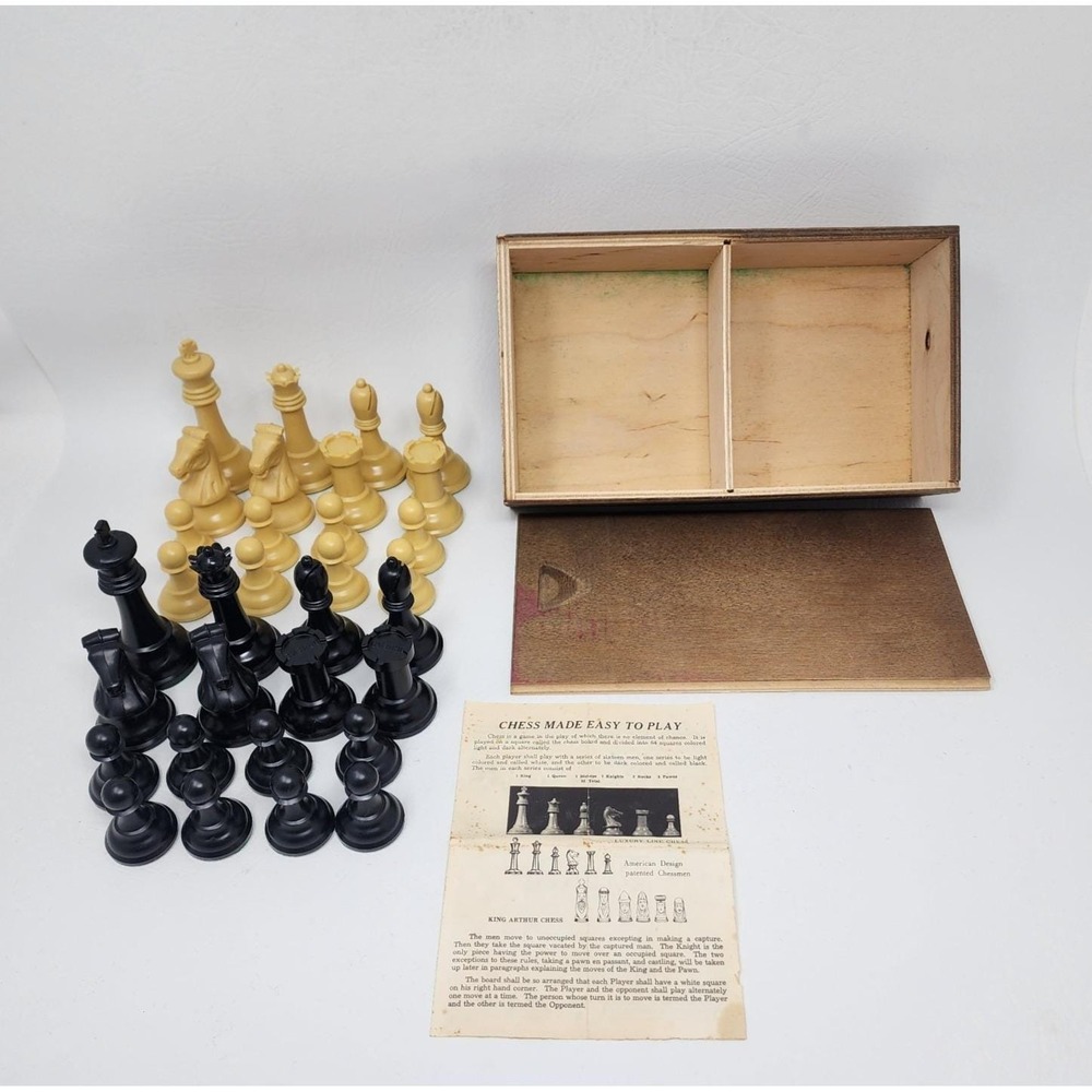 Vtg DRUEKE Simulated Wood Chess Pieces Set #36 Original Box Weighted King 3.65"
